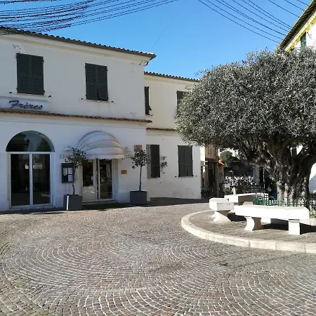 Monaco's Cottage&spa *